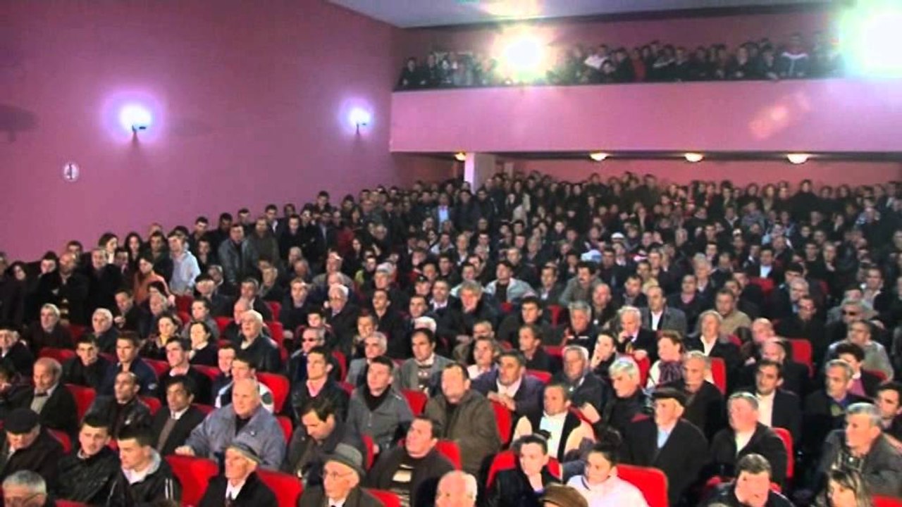 PS shpalos programin në Bulqizë dhe Burrel