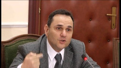 Ligjet miratojnë 3 dekretet e presidentit Nishani