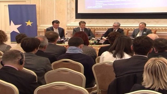 Thirrje Kosovës dhe Serbisë për arritjen e një marrëveshje më 2 Prill