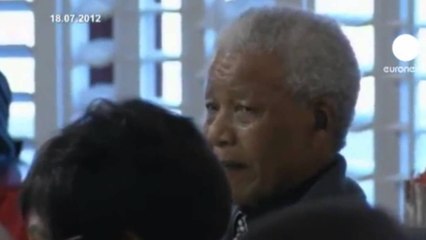 Nelson Mandela, sërish në spital
