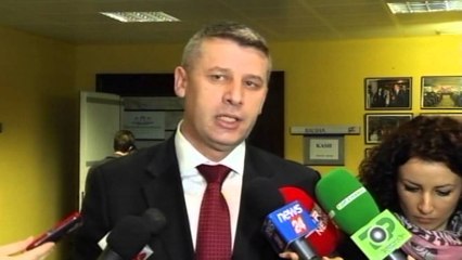 Ambasadori Selimi: Bllokimi i miellit nga Kosova jo i drejtë