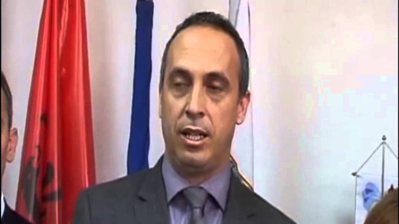 Ngrihet flamuri shqiptar në Komunën e Kërçovës