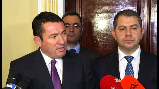 Rezoluta çame e miratuar në 2004? Debate në komision, reagon Servet Pëllumbi