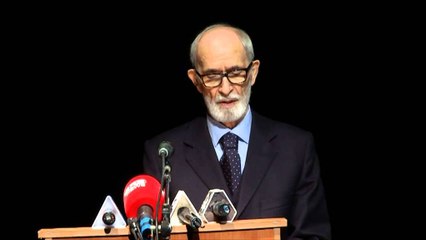 Rexhep Qosja takim me shoqaten "Laberia"