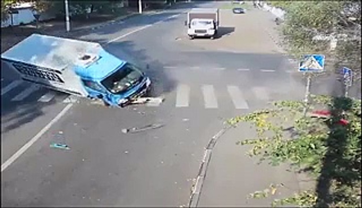 Close to accidents Some F-cking Close Calls