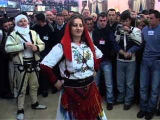 Përvjetori i Pavarësisë së Kosovës - Festimi në Deçan 18.02.2009