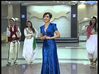 Albina Jahjaga - Xhirimet e Vitit te Ri 02 2013