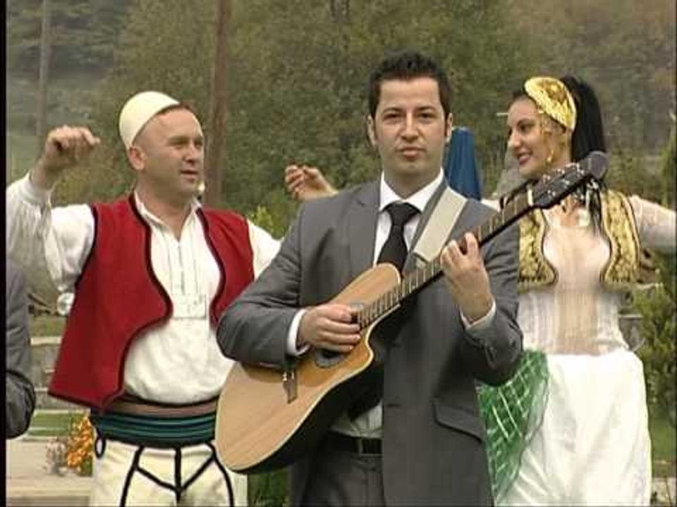 Valon Kumnova & Grupi Yll Morina - Potpuri 03