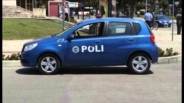 Tiranë, alarm fals për një çantë-bombë pranë Pallatit të Kulturës