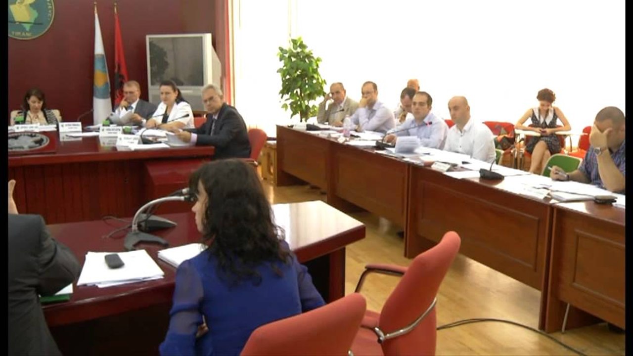 Dështon votimi elektronik në qarkun e Fierit