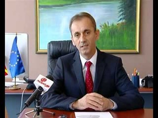 Ademi: Të gjithë funksionarët janë nën 'llupën' e partisë