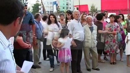 Durrës, Ngjela: Prioritet ish të përndjekurit, Dako: Keni avokatin