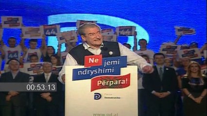 Berisha në Laprakë: Shqipërinë se bëri grushti stalinist, por dy gishtat e shqiptarëve