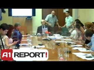 Shqipëria, BB: Frenimi i rritjes ekonomike, rrezik nga borxhi i lartë