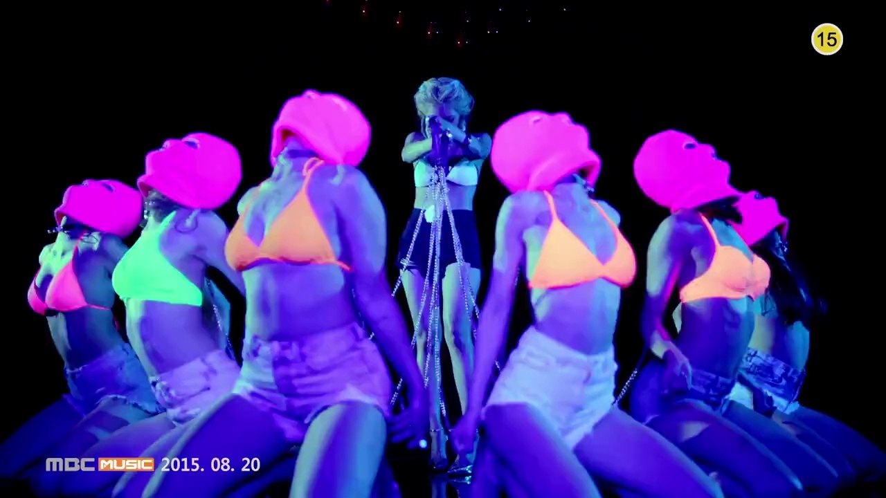 HYUNA - 잘나가서 그래 (Feat. 정일훈 Of BTOB) MV