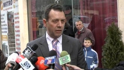 Biberaj shpall kandidimin për kreun e PD