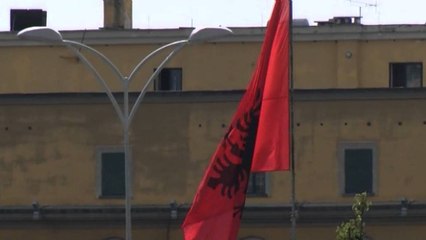 Berisha firmos rritjen e rrogës minimale me 11.3%