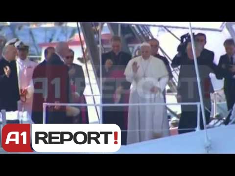 Papa Françesku vizitë historike në ishullin e Lampeduzas