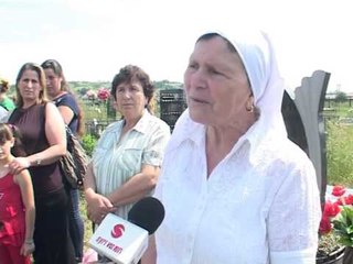 Lajme - Homazhe poër Dëshmorët e Morinës