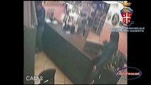 Carabinieri - Video della rapina alla gioielleria di Macerata Campania