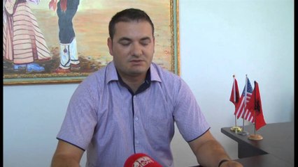 Rritet numri i pushuesve në plazhin e Semanit. Ende shqetësim infrastruktura