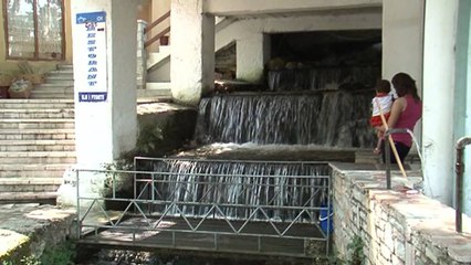 "Uji i ftohtë", destinacion tërheqës për turistët vendas e të huaj