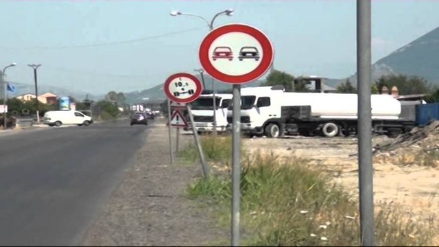 Superstrada Lezhë Laç, mungesa e sinjalistikës