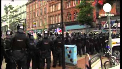 Përleshje gjatë një proteste në Belfast