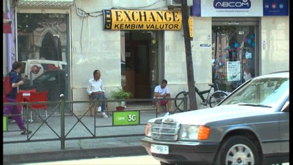 Pikat exchange vjedhin qytetarët, u mbahet 20% të shumës të shkëmbyer