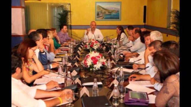 Vlorë, përfundon mbledhja e kabinetit Rama