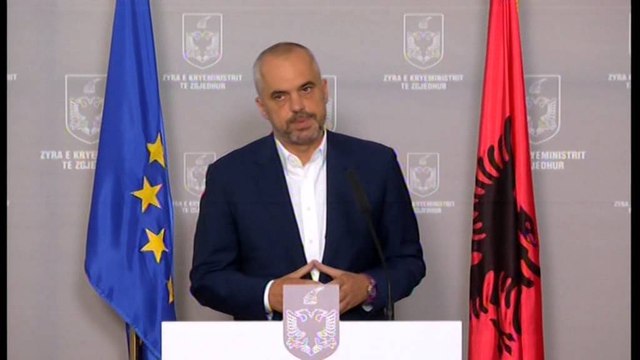 Rama prezanton stafin: Shkëlzen Maliqi, këshilltar për rajonin