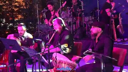 Mustafa Ceceli  Uyan ey gözlerim Esenler 2015