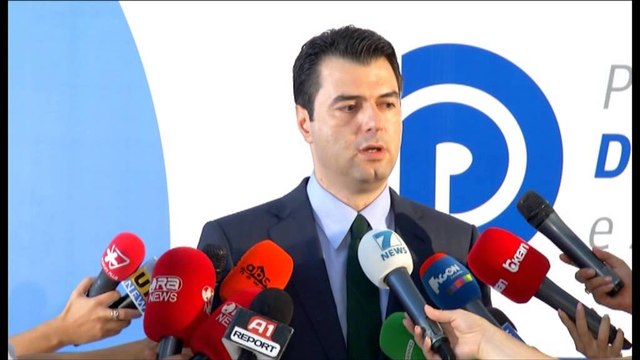 Opozita fiton betejën e parë, tërhiqet PS, i jep kohë PD për programin