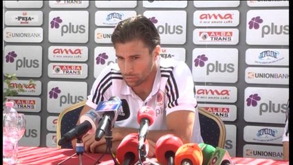 Kombëtarja pranë historisë