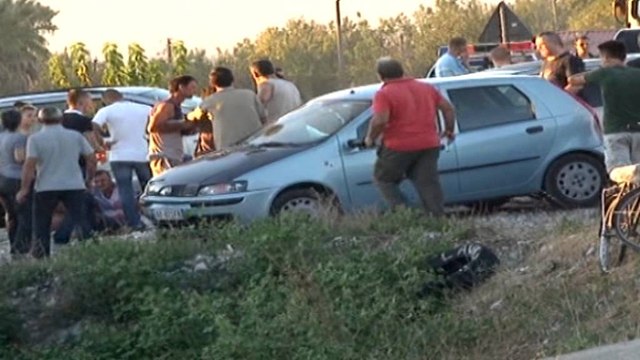 Aksident tragjik në aksin Shkodër Hani i Hotit, makina del nga rruga, 2 të vdekur