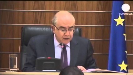 Qipro merr një tjetër paketë shpëtimi. Parlamenti: Bankat e nivelit të dytë të mbikëqyrura