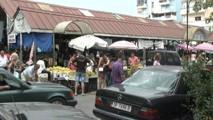 Vjeshta ul çmimet në Durrës, tregu i fruta-perimeve më i lirë