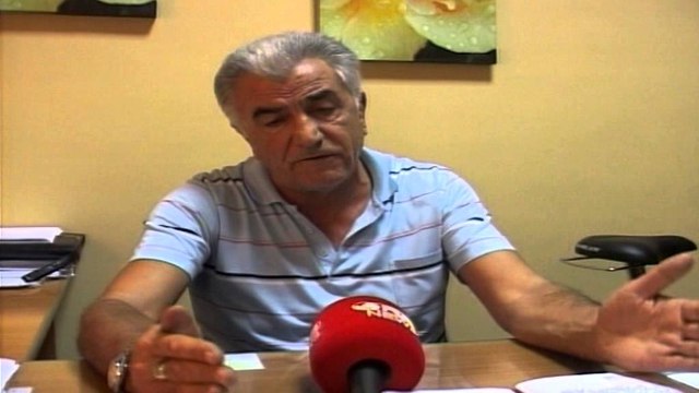 Skandali në spitalin psikiatrik, i sëmuri mendor vetëvaret në sy të mjekëve