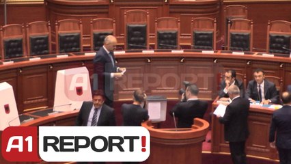 Deputeti i PD, Edmond Spaho pengohet pranë Kryeministrit Rama