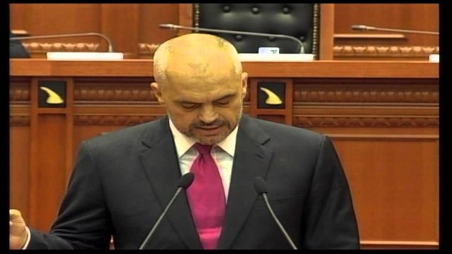 Rama prezanton mbi 1 orë programin qeverisës, opozita lë parlamentin