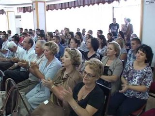 Lajme - Vetëvendosje prezanton kandidatët për Asamblenë Komunale Gjakovë