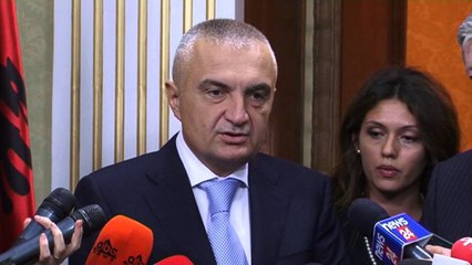 Meta:S'e kam gjetur foton e Nishanit në zyrën e Kuvendit