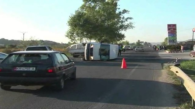 Aksidentet rrugore, dy viktima dhe 1 i plagosur në Fushë Krujë dhe Durrës