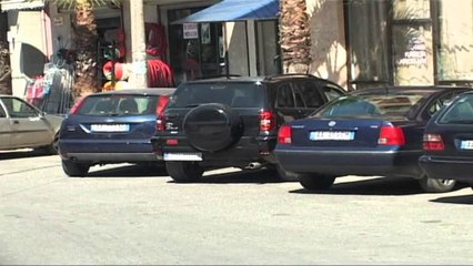 Trafiku në lezhë, mungesa e infrastrukturës sjell kaos në qytet