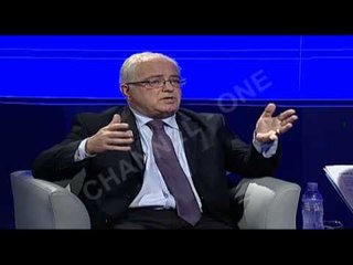 Edmond SPAHO i ftuar në "INTERVISTA e MBRËMJES",  nga Klara DERVISHI