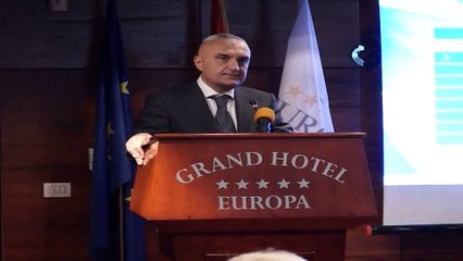 Nderohet Artan Bushati, i jepet titulli "Mirënjohja e qytetit", pas vdekjes