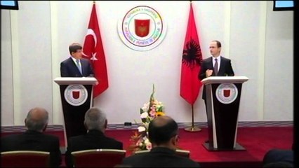 Bushati - Davutoglu: Bashkëpunim strategjik, qasje e politikës rajonale