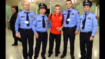 Kombëtarja zviceriane mbërrin në Tiranë: Pritje e ngrohtë për futbollistët shqiptarë