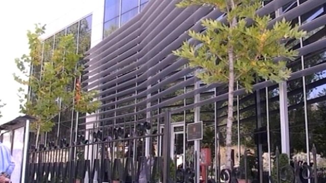 Nuk kanë mundësi të paguajnë kredinë, 9 familje në Korçë rrezikojnë strehën e tyre