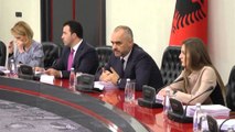 Testi i mazhorancës, prej 84 votash: Akti, korridoret e Kuvendit, deputetët lobime pro dhe kundër